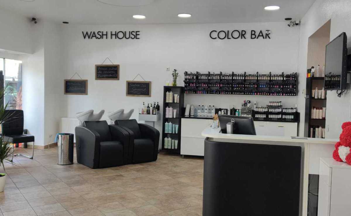 Color Bar und Wash House bild